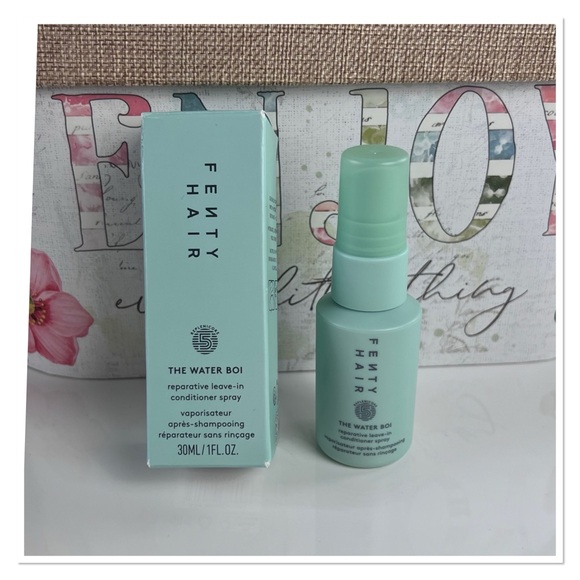 FENTY HAIR "The Water Boi" Reparative Leave-In Conditioner Spray Mini - Picture 1 of 11